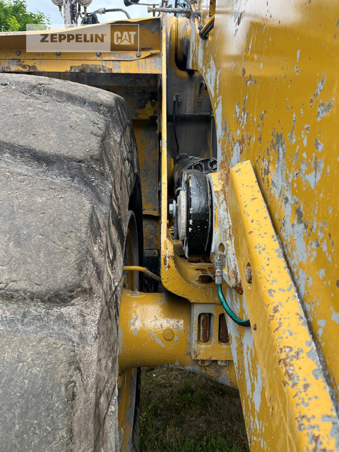Chargeuse sur pneus Cat 988KXE: photos 14