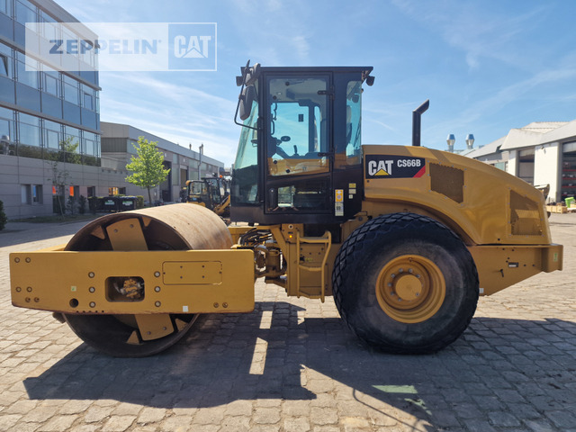 Cat CS66B - Compacteur à pieds de mouton/ Monocylindre: photos 3 Cat CS66B - Compacteur à pieds de mouton/ Monocylindre: photos 3