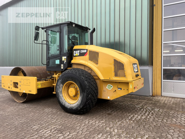 Cat CS66B - Compacteur à pieds de mouton/ Monocylindre: photos 4 Cat CS66B - Compacteur à pieds de mouton/ Monocylindre: photos 4
