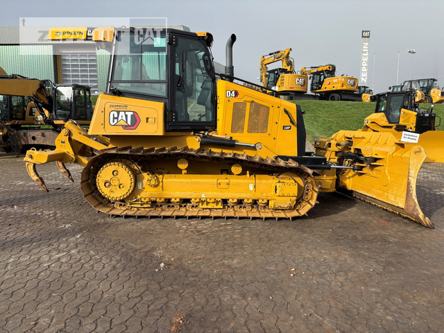 Cat D4-16A - Bulldozer: photos 5 Cat D4-16A - Bulldozer: photos 5