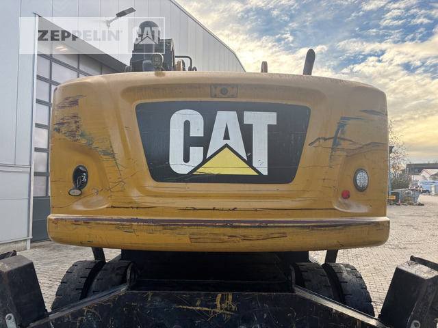 Pelle de manutention Cat MH3022: photos 15 Pelle de manutention Cat MH3022: photos 15