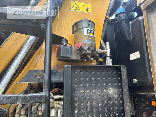 Pelle de manutention Cat MH3022: photos 17 Pelle de manutention Cat MH3022: photos 17