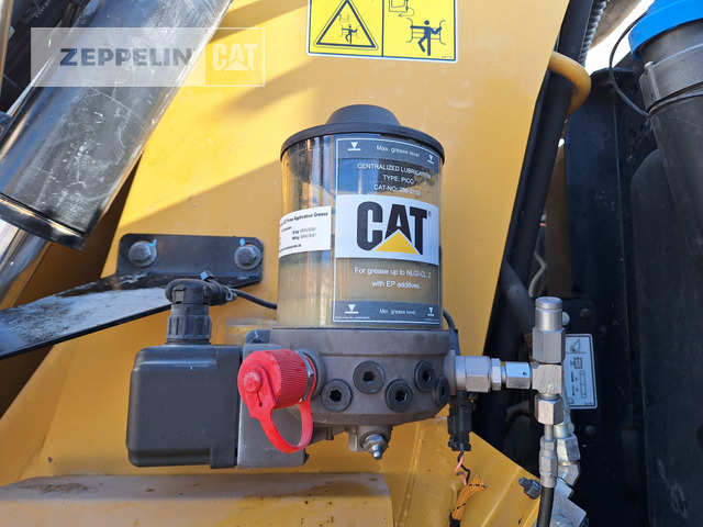 Pelle de manutention Cat MH3026-06C: photos 21