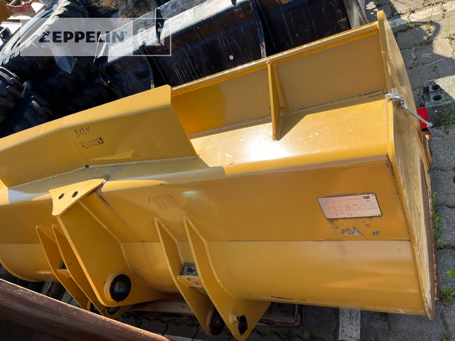 Cat Schaufel Cat 918M - Godet pour chargeur pour Engins de chantier: photos 2 Cat Schaufel Cat 918M - Godet pour chargeur pour Engins de chantier: photos 2