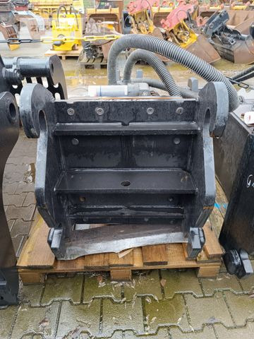 Epiroc Primärprodukte Kompo - Marteau hydraulique pour Engins de chantier: photos 2 Epiroc Primärprodukte Kompo - Marteau hydraulique pour Engins de chantier: photos 2