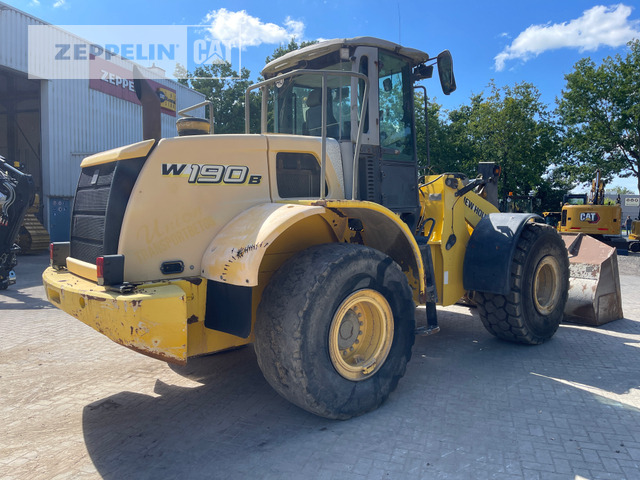 New Holland W190 - Chargeuse sur pneus: photos 3 New Holland W190 - Chargeuse sur pneus: photos 3