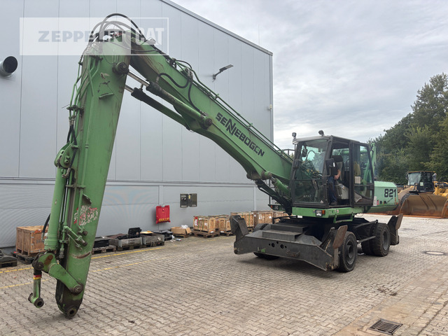 Sennebogen 821 - Pelle de manutention: photos 1 Sennebogen 821 - Pelle de manutention: photos 1