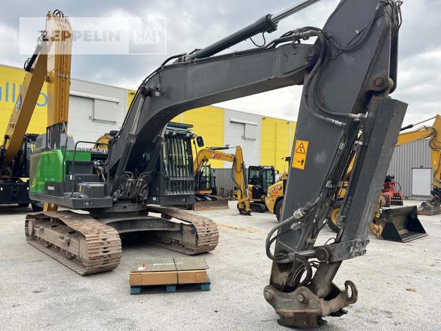 Volvo EC250E - Pelle sur chenille: photos 4 Volvo EC250E - Pelle sur chenille: photos 4