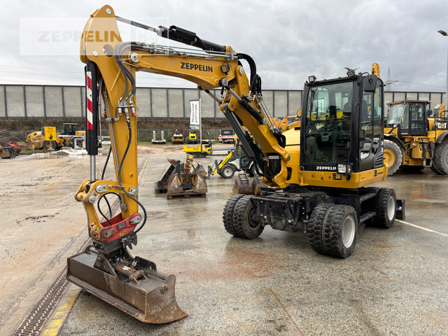 Zeppelin ZM70 - Pelle sur pneus: photos 1 Zeppelin ZM70 - Pelle sur pneus: photos 1