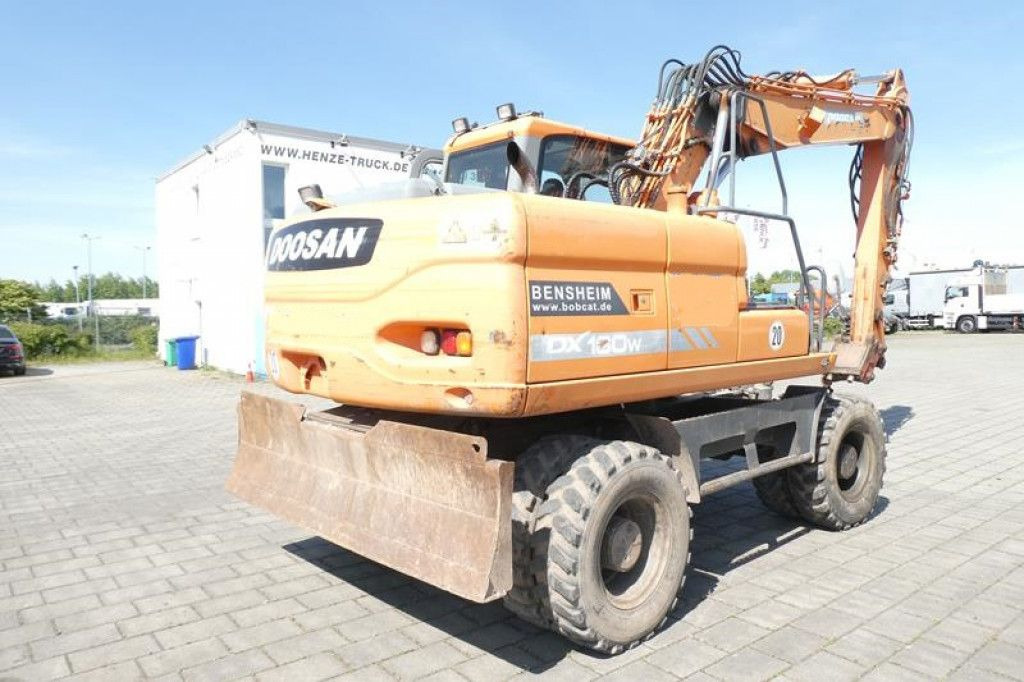 Doosan Mobilbagger DX 160 Mobilbagger - Pelle sur pneus: photos 3 Doosan Mobilbagger DX 160 Mobilbagger - Pelle sur pneus: photos 3