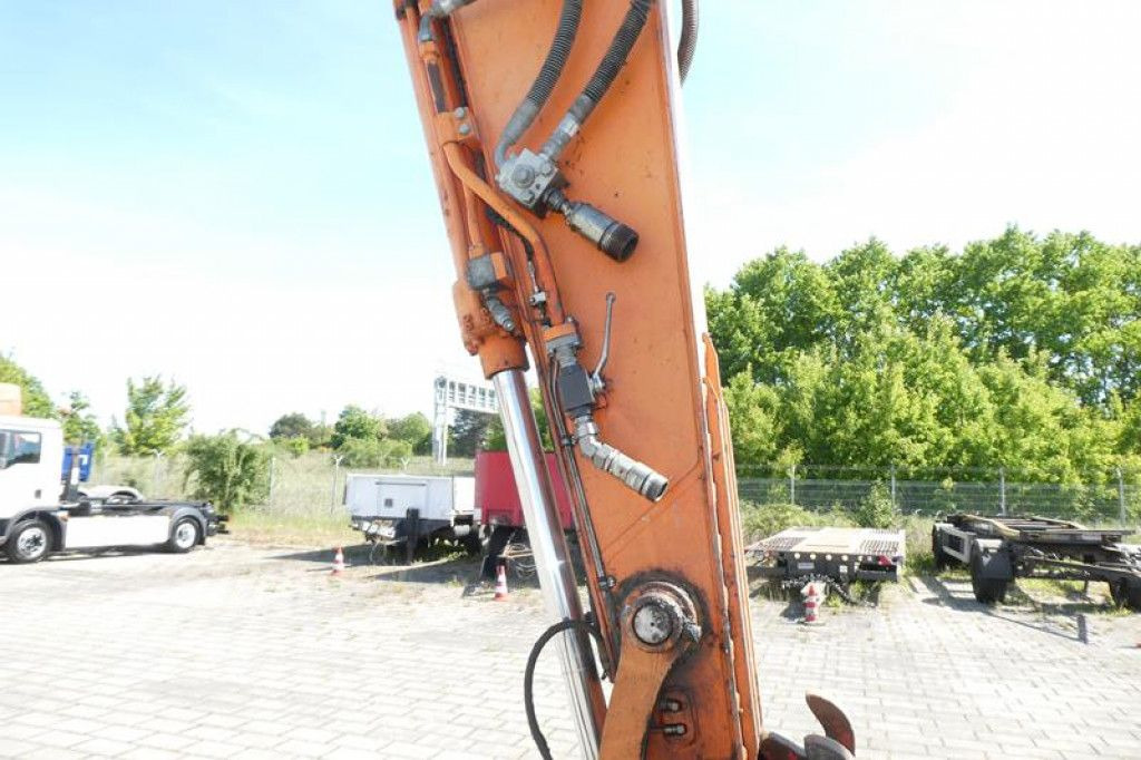 Doosan Mobilbagger DX 160 Mobilbagger - Pelle sur pneus: photos 5 Doosan Mobilbagger DX 160 Mobilbagger - Pelle sur pneus: photos 5