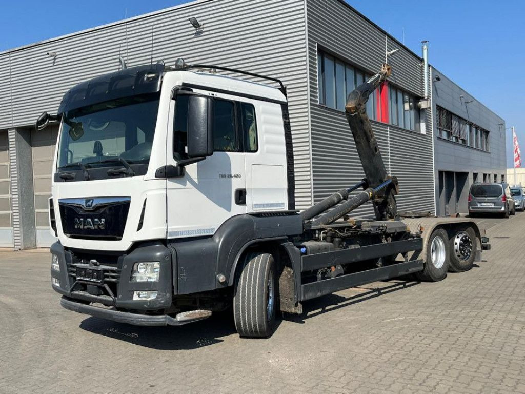 MAN TG-S 26.420/6x2 Abrollkipper - Camion ampliroll: photos 1 MAN TG-S 26.420/6x2 Abrollkipper - Camion ampliroll: photos 1