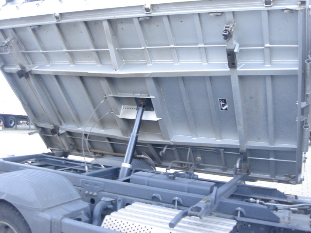 MERCEDES-BENZ Atego 923 K 2-Achs Kipper - Utilitaire benne: photos 5 MERCEDES-BENZ Atego 923 K 2-Achs Kipper - Utilitaire benne: photos 5