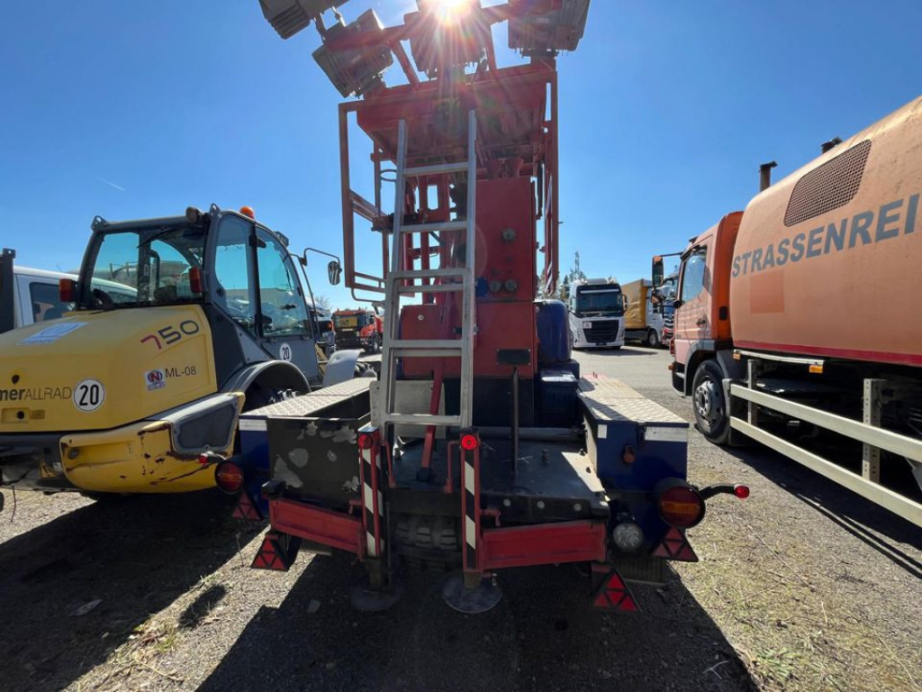 Polyma Geräteanhänger PL 16-9 Spezialanhänger Lichtmast - Remorque plateau: photos 4 Polyma Geräteanhänger PL 16-9 Spezialanhänger Lichtmast - Remorque plateau: photos 4