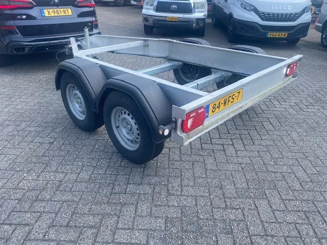 Diversen Bolle . 2 asser aanhangwagen voor kogelkoppeling 3500 kg - Remorque châssis: photos 2 Diversen Bolle . 2 asser aanhangwagen voor kogelkoppeling 3500 kg - Remorque châssis: photos 2