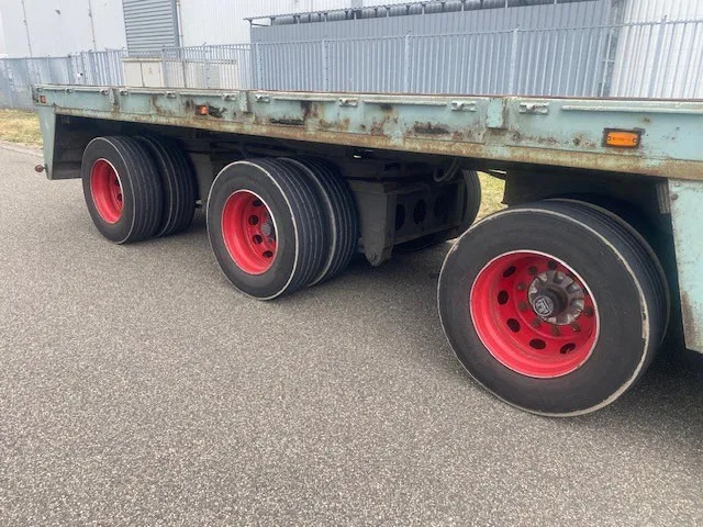 Floor open oplegger 3 asser uitschuifbaar, 2 x stuur, 1 x liftas - Semi-remorque plateau: photos 3 Floor open oplegger 3 asser uitschuifbaar, 2 x stuur, 1 x liftas - Semi-remorque plateau: photos 3