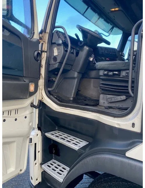 Tracteur routier Volvo FH 460 eev globe euro 5 hydrauliek WF, apk gekeurd: photos 7 Tracteur routier Volvo FH 460 eev globe euro 5 hydrauliek WF, apk gekeurd: photos 7