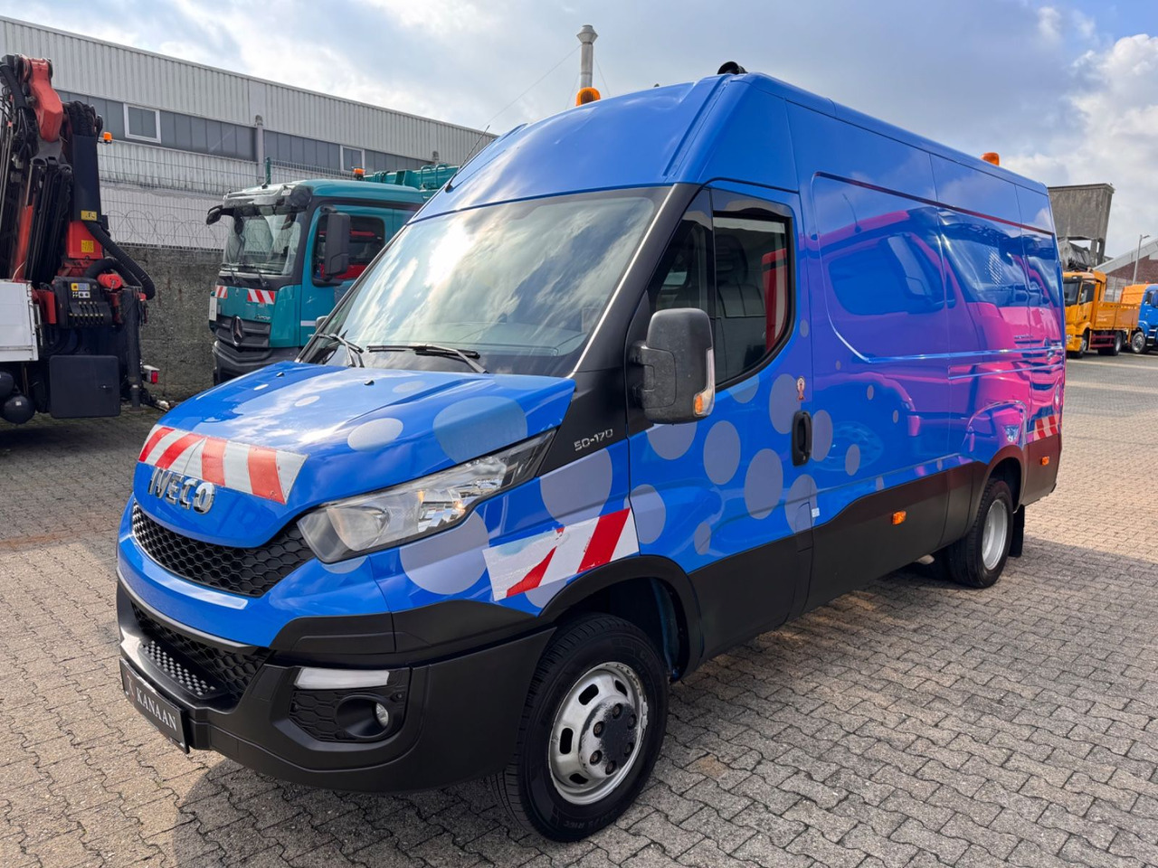 Iveco Daily Kasten 50 C 170 Werkstattwagen SORTIMO - Fourgon utilitaire: photos 2 Iveco Daily Kasten 50 C 170 Werkstattwagen SORTIMO - Fourgon utilitaire: photos 2
