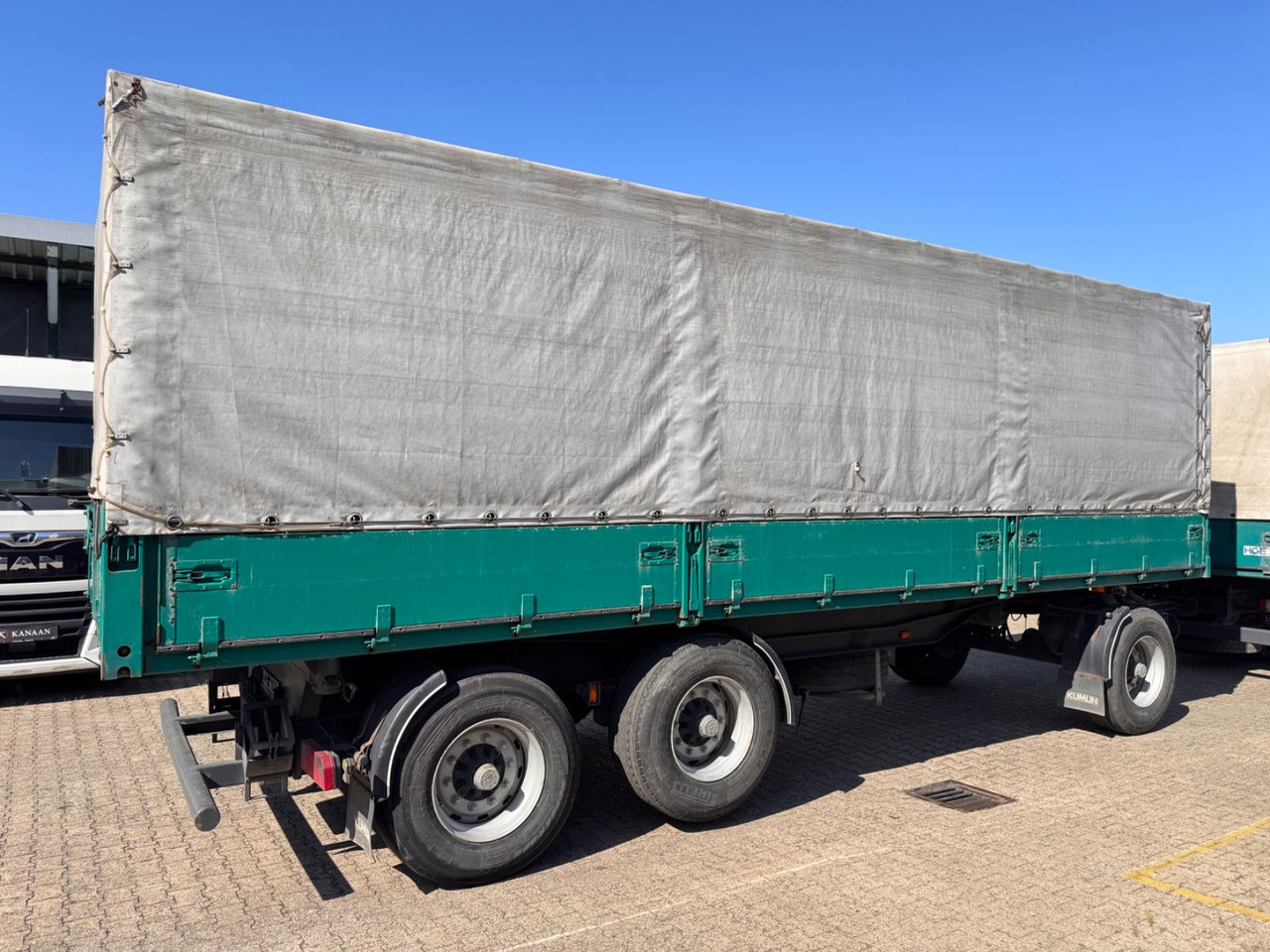 KUMMLIN 3-Achs Getreide Kipper 3 Seiten Liftachs - Remorque benne: photos 4 KUMMLIN 3-Achs Getreide Kipper 3 Seiten Liftachs - Remorque benne: photos 4