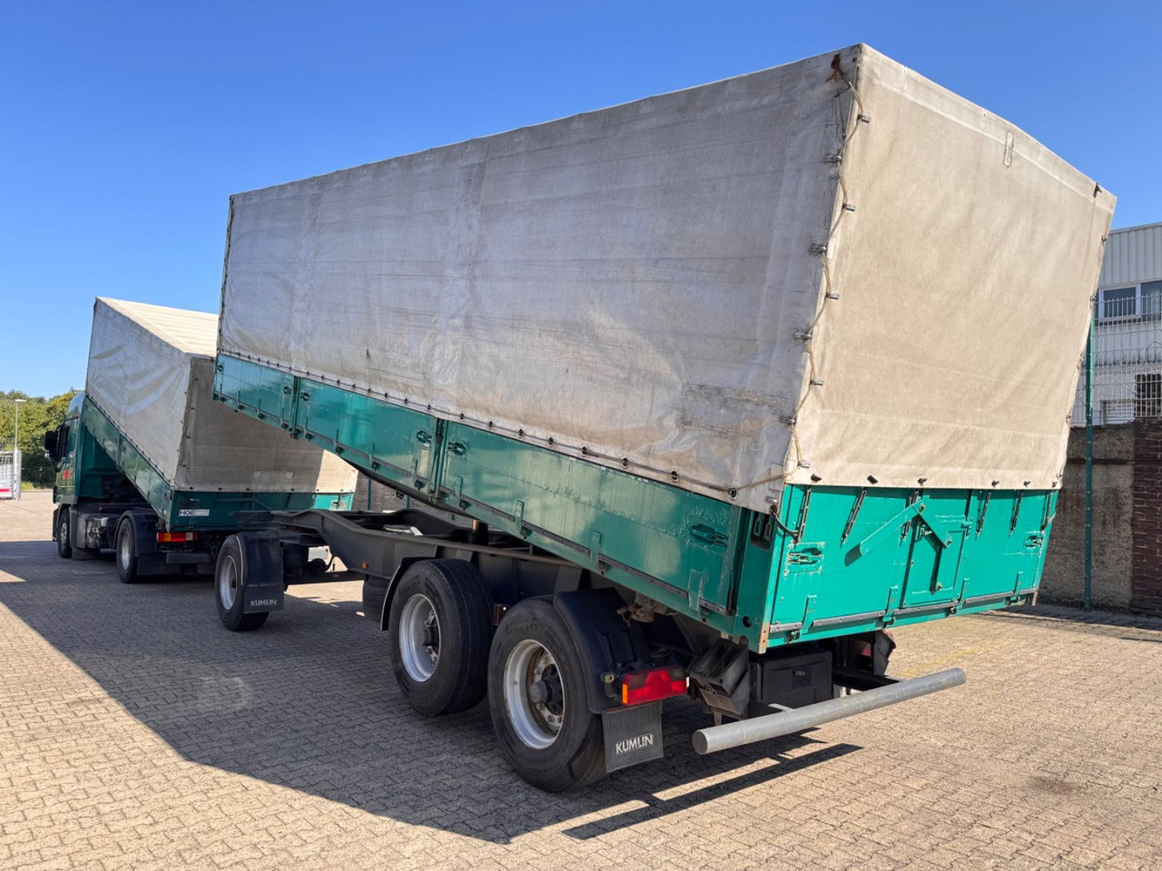 KUMMLIN 3-Achs Getreide Kipper 3 Seiten Liftachs - Remorque benne: photos 1 KUMMLIN 3-Achs Getreide Kipper 3 Seiten Liftachs - Remorque benne: photos 1