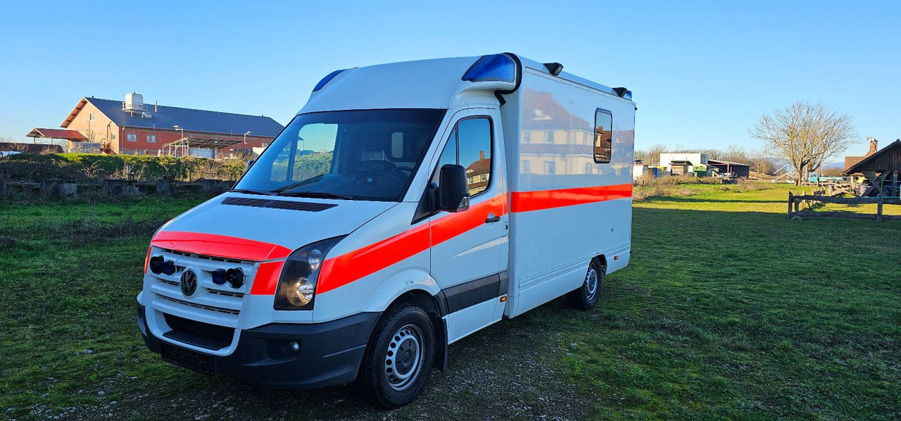 Volkswagen Crafter ELW Rettungswagen Camper Van - Ambulance: photos 2 Volkswagen Crafter ELW Rettungswagen Camper Van - Ambulance: photos 2