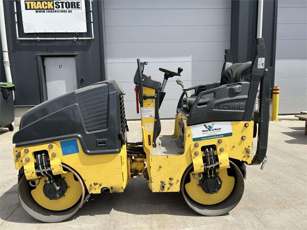 Bomag BW80AD-5 (4605) - Compacteur à pieds de mouton/ Monocylindre: photos 1 Bomag BW80AD-5 (4605) - Compacteur à pieds de mouton/ Monocylindre: photos 1