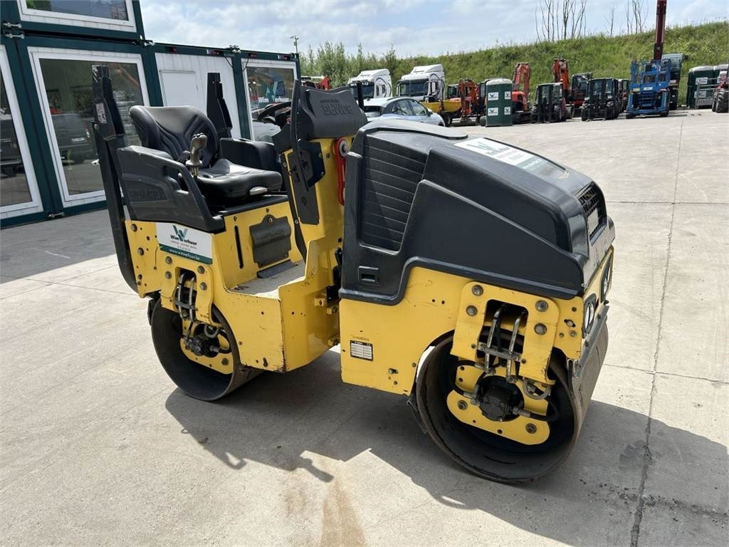 Bomag BW80AD-5 (4605) - Compacteur à pieds de mouton/ Monocylindre: photos 3 Bomag BW80AD-5 (4605) - Compacteur à pieds de mouton/ Monocylindre: photos 3
