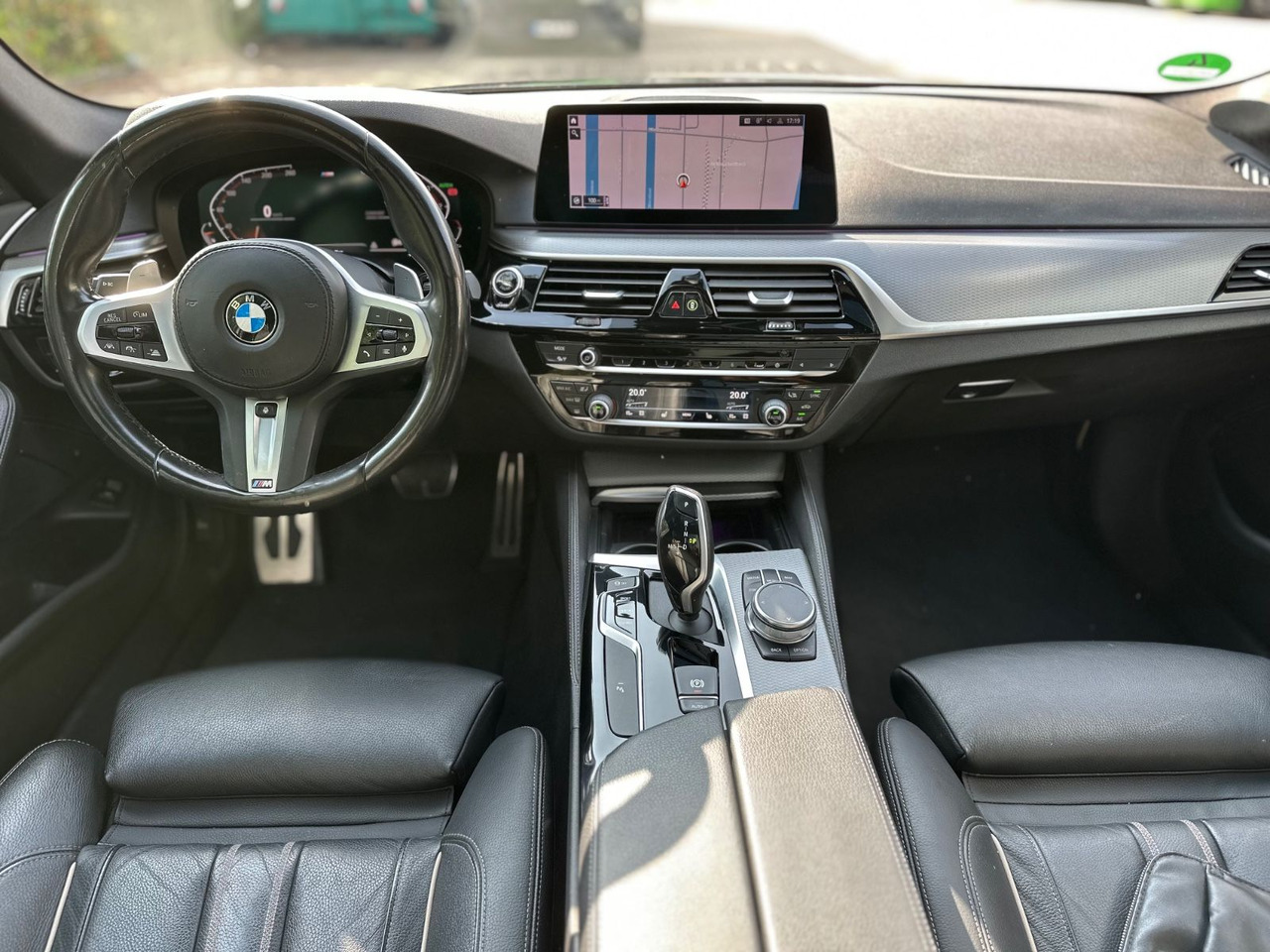 BMW M 540d xD Touring A*M Sport*HuD*20 Zoll*Pano*LED - Voiture break: photos 3 BMW M 540d xD Touring A*M Sport*HuD*20 Zoll*Pano*LED - Voiture break: photos 3