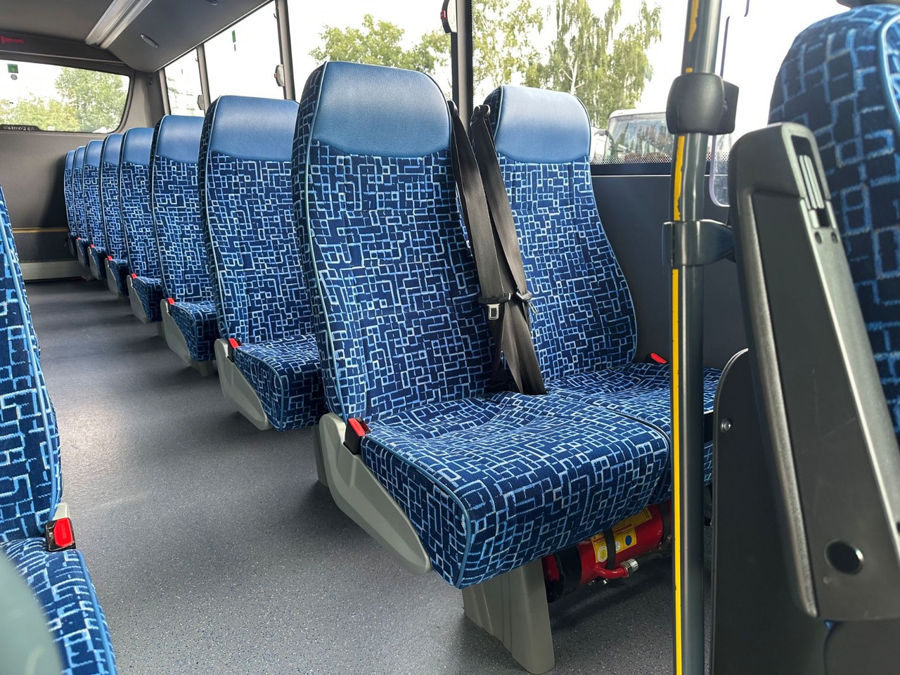 Minibus, Transport de personnes Iveco Rapido 70C18 (wenig Km*7.2t*33 Sitze) Rosero: photos 6