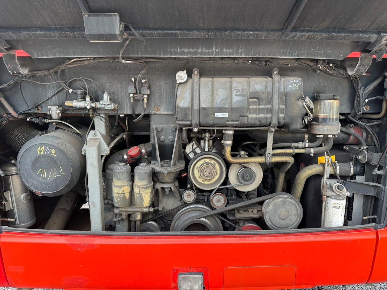 Mercedes-Benz O550 Integro (56 Sitze*Klima*Schalt) - Bus interurbain: photos 4 Mercedes-Benz O550 Integro (56 Sitze*Klima*Schalt) - Bus interurbain: photos 4