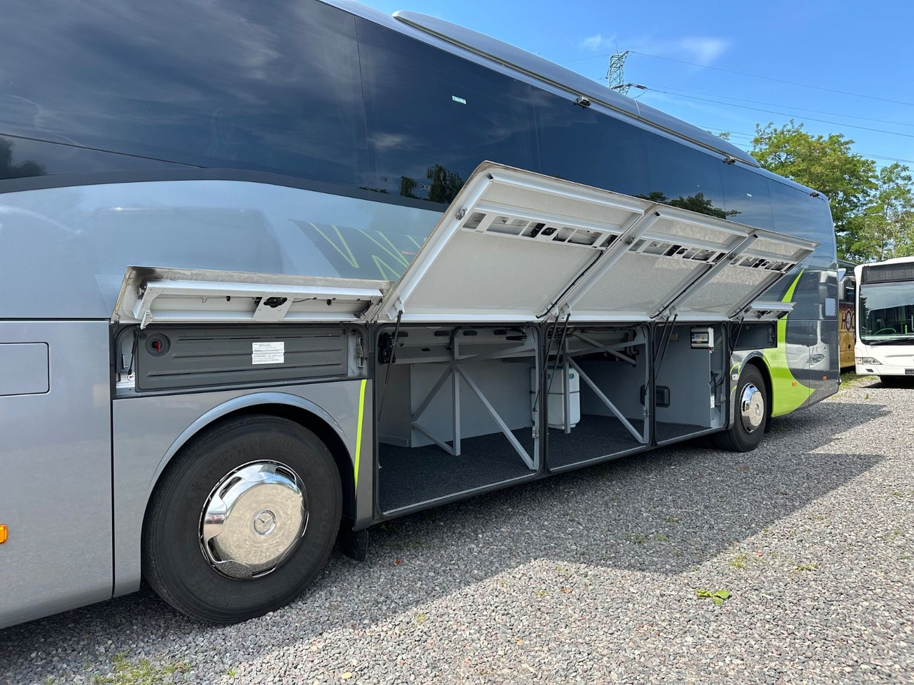 Mercedes-Benz Tourismo E 15 RHD (wenig Km*TOP*DE) - Autocar: photos 4 Mercedes-Benz Tourismo E 15 RHD (wenig Km*TOP*DE) - Autocar: photos 4