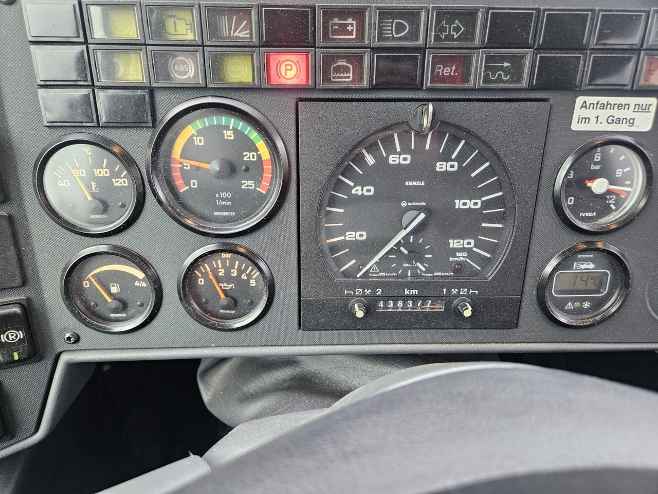 Bus interurbain Setra S 317 UL (66 Sitze*Schalt*TOP): photos 15 Bus interurbain Setra S 317 UL (66 Sitze*Schalt*TOP): photos 15